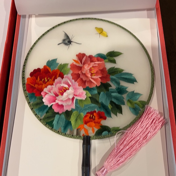 Fan - Picture 2 of 5